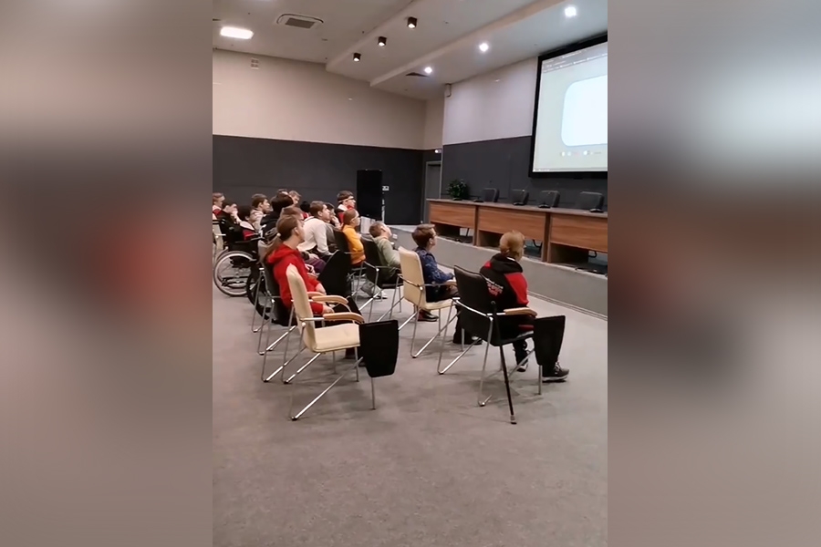 Утро начинается не с кофе, с теории