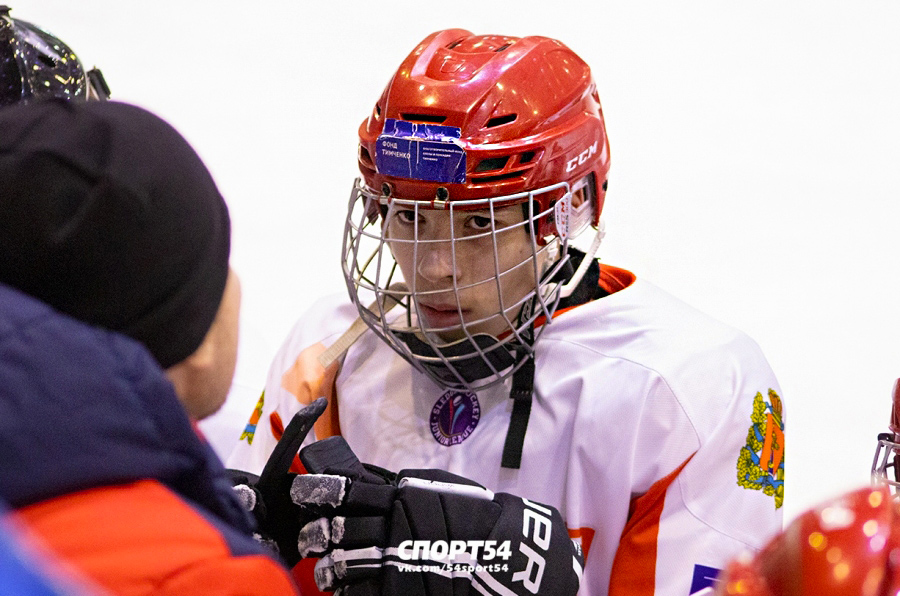 Красная молния в лицах. ДОСЬЕ. #10