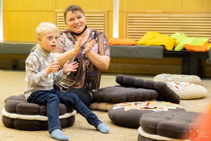 Наши друзья приглашают к участию! Очень крутой проект!