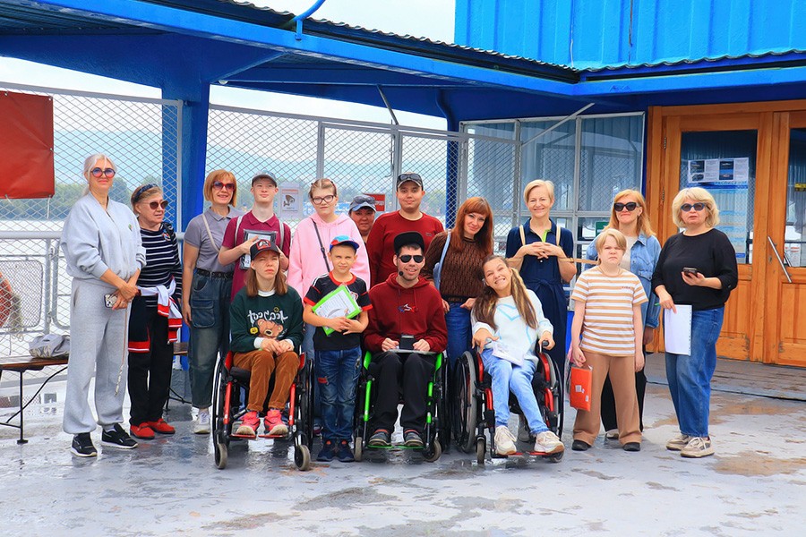 Первые фотографии с нашей прогулки по Енисею