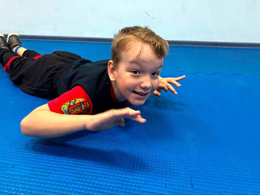 Самоизоляция следж-хоккеистов