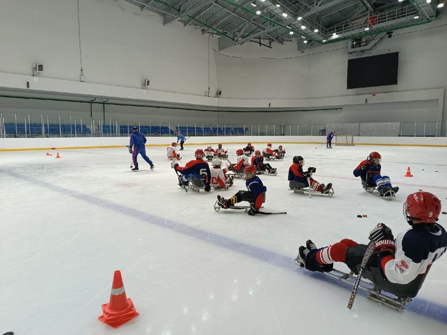 Красная молния, субботнее утро