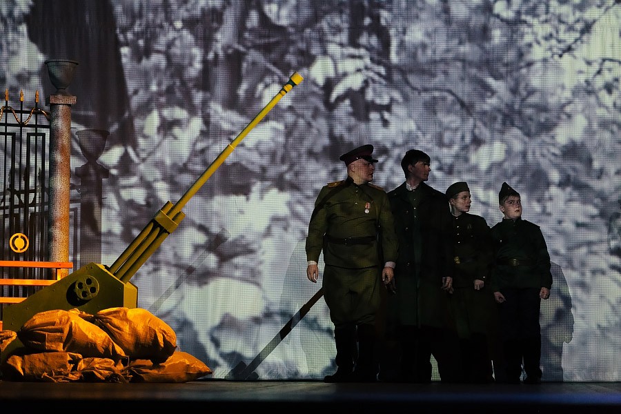 Пылающий адрес войны. Ленинград