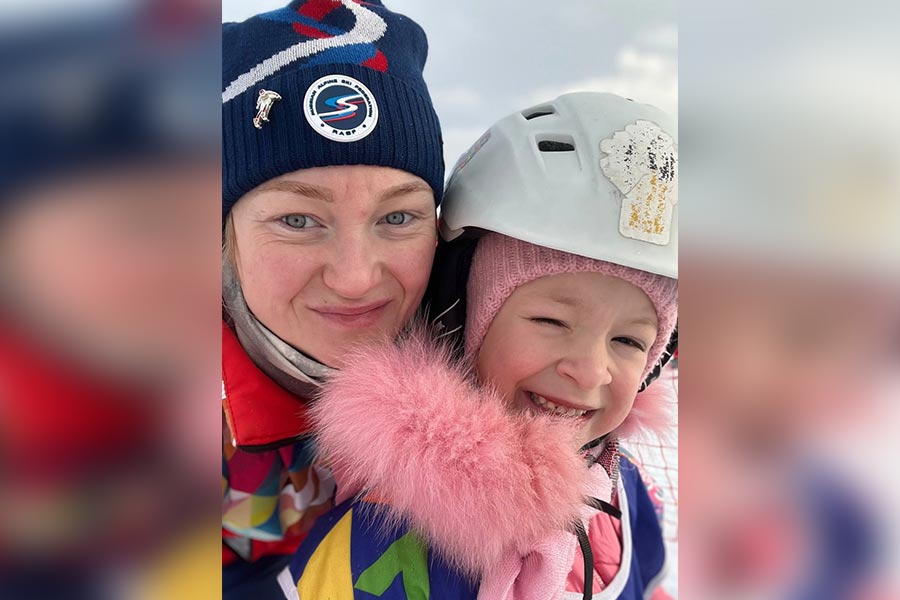 Аламенкова Вика на склоне Фанпарка