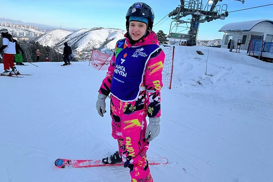 Бугакова Ева на большой горе