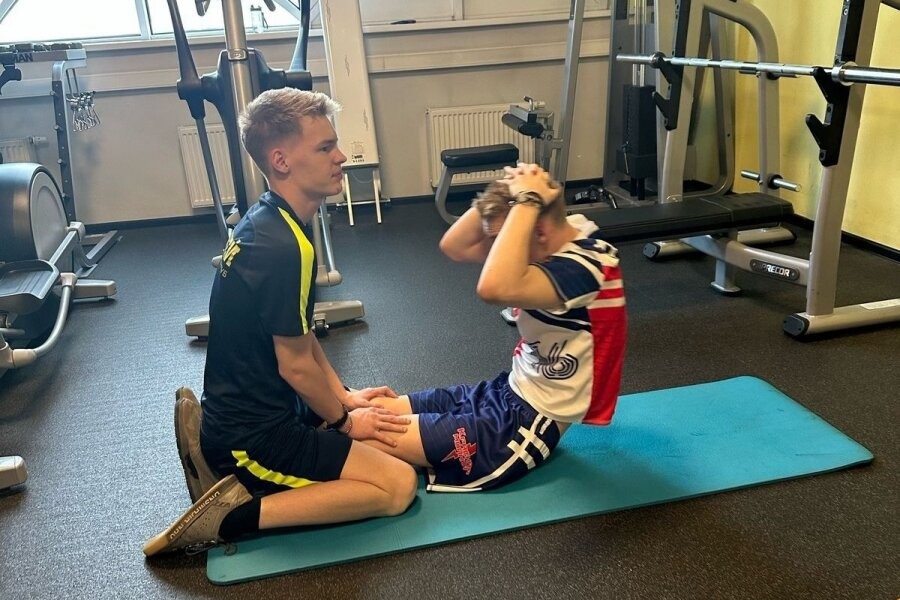 «Красная Молния» выходные проводит #наспорте