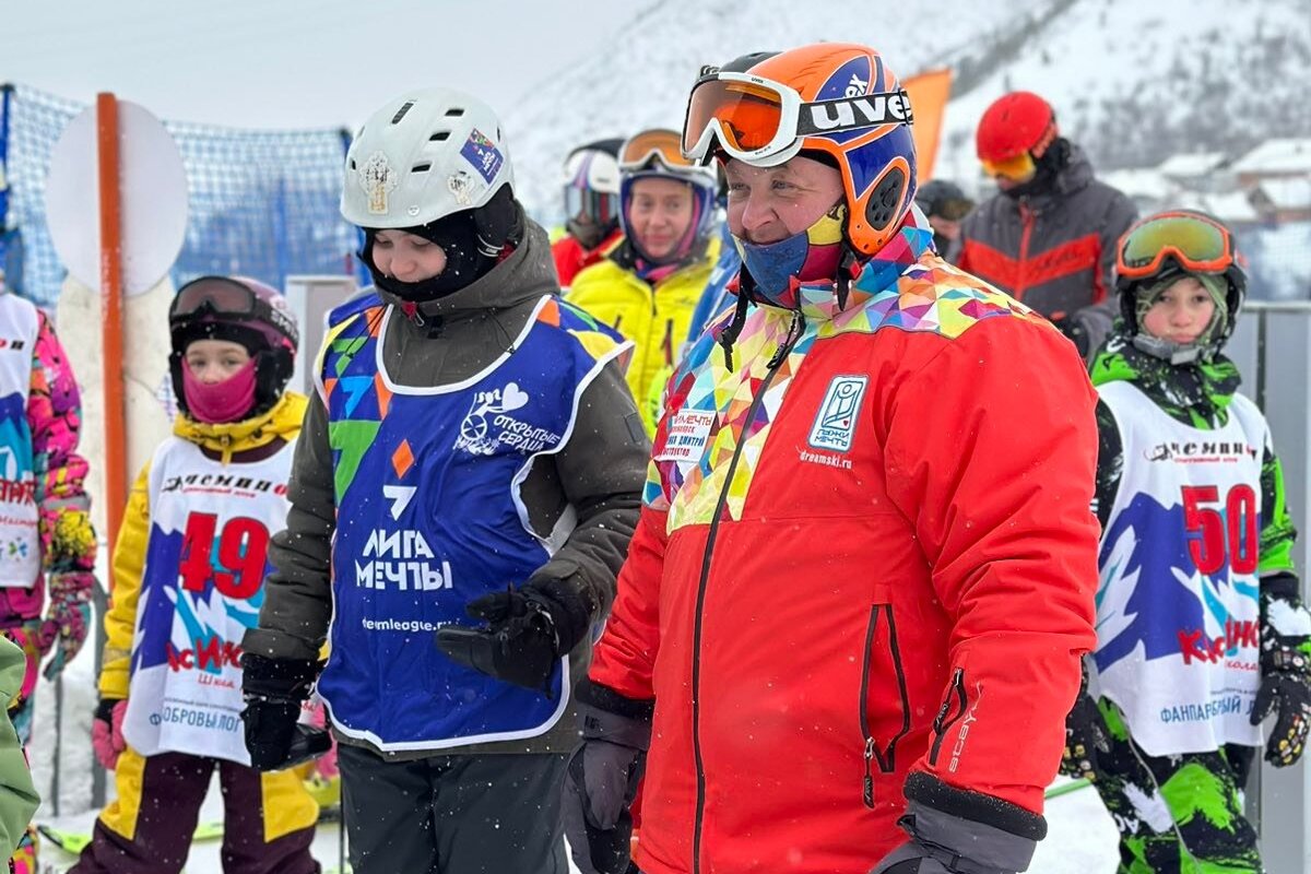 На склоне Михаил Рябинин