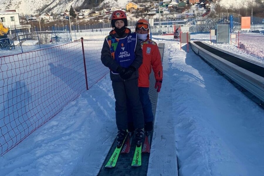 У Артема Буткуса второе занятие – уже катается увереннее!