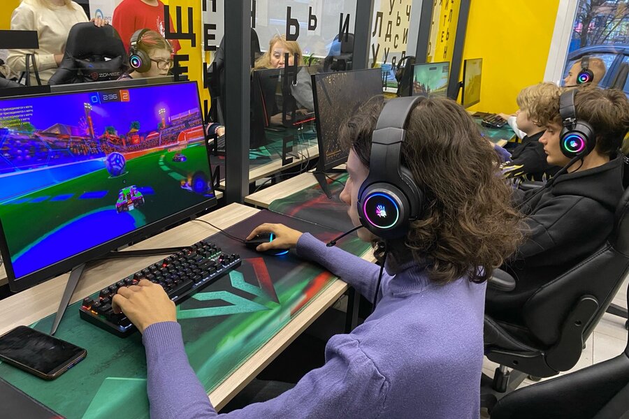 Кибер гонки. Этапы турнира