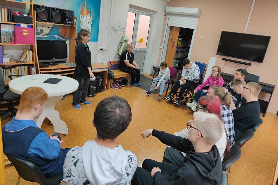 Занятия в студии. Прячем звуки