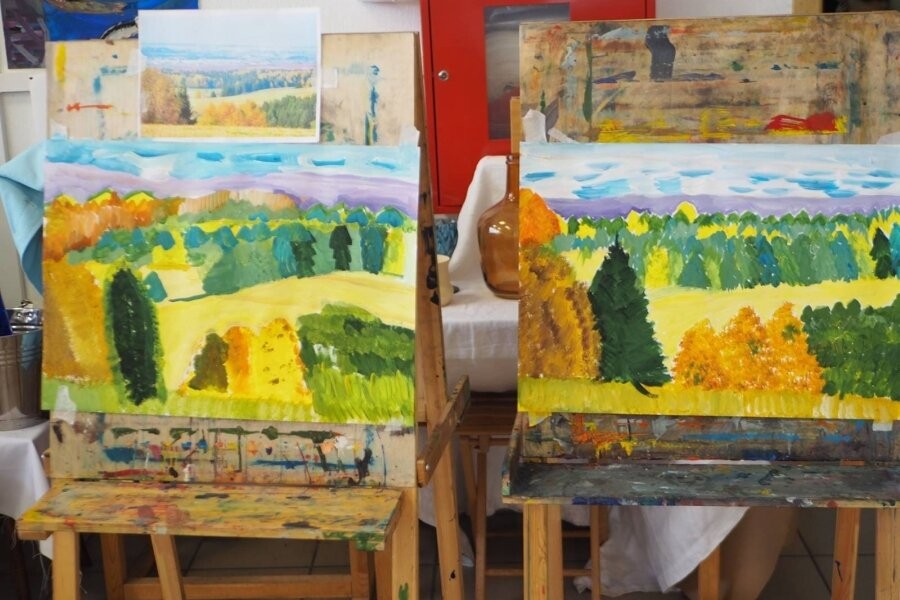 Давно не делились фотографиями наших художников