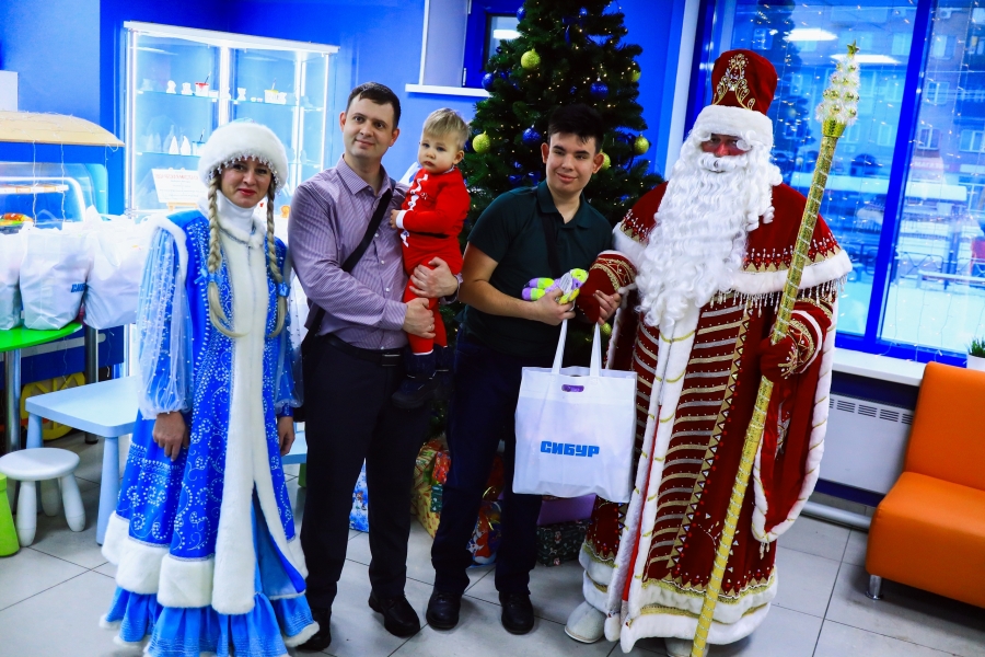 Новогодней красоты вам в ленту!