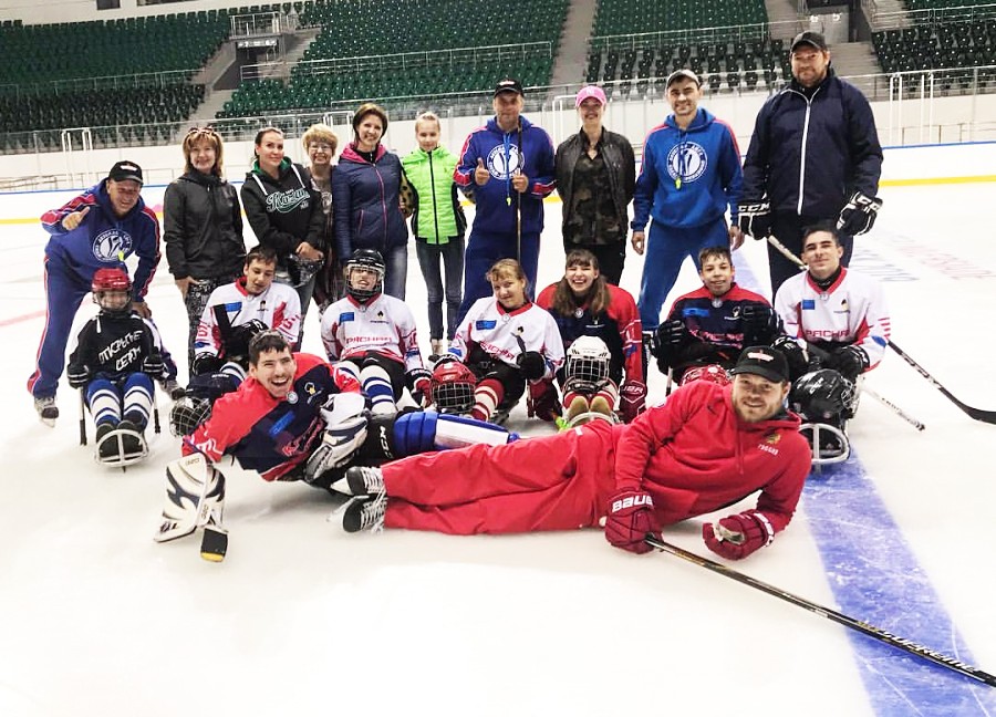 Антон Худобин в гостях у &laquo;Красной молнии&raquo;