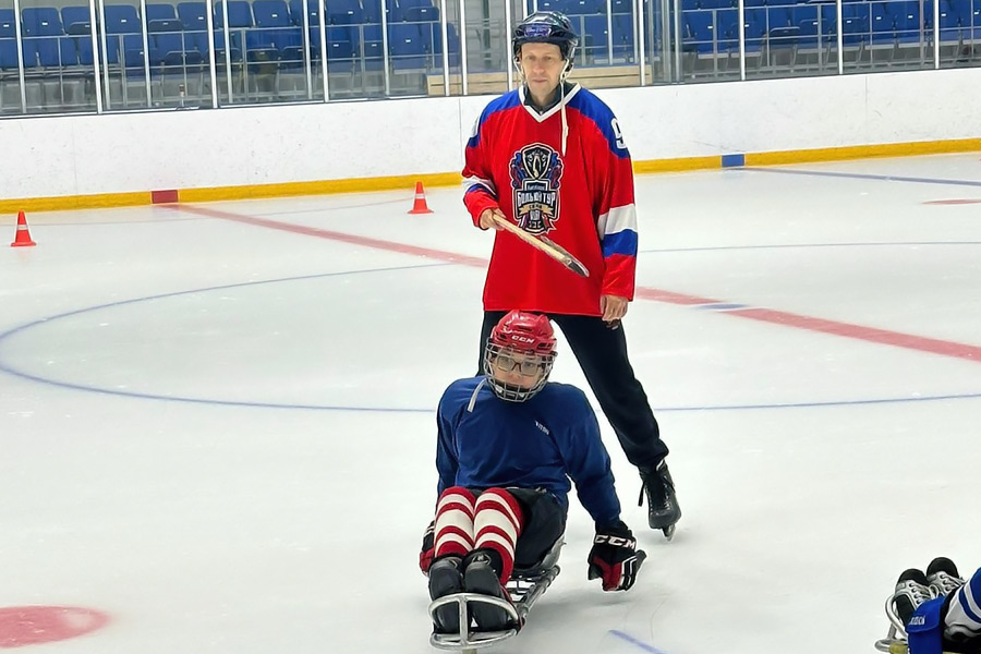 Сегодня от жары можно было спастись только на ледовой