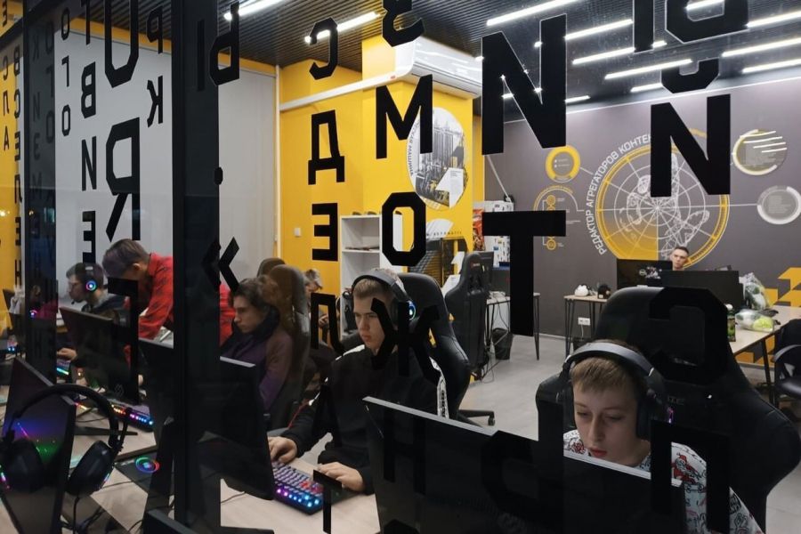 Мы решили что &laquo;Игры будущего&raquo; &ndash; хороший повод рассказать о тренировочных сессиях по киберспорту наших ребят