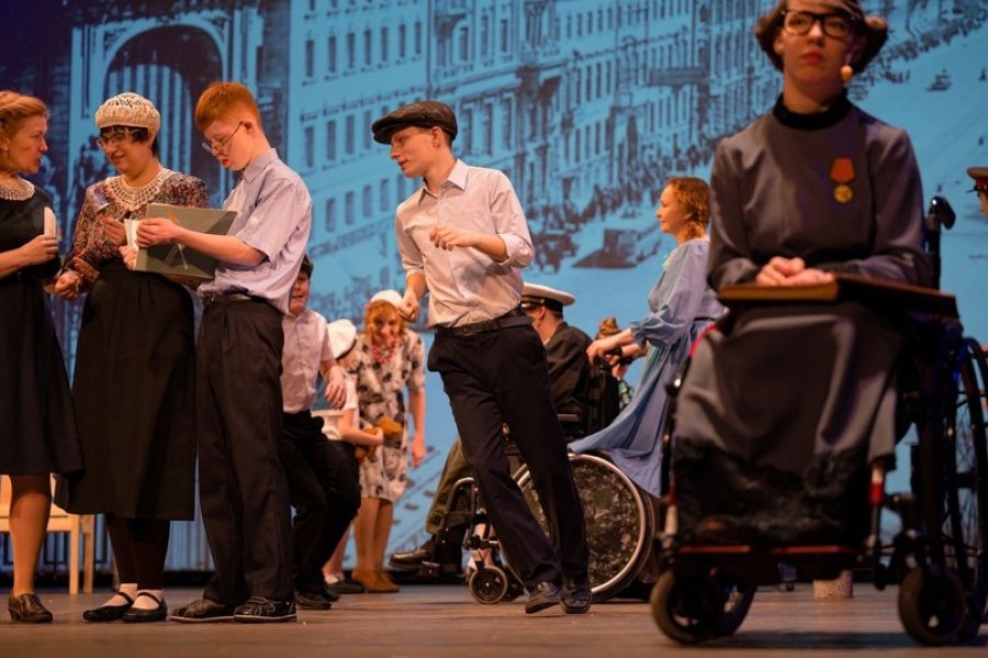 Ленинград, 4 декабря, Культурный центр на Высотной