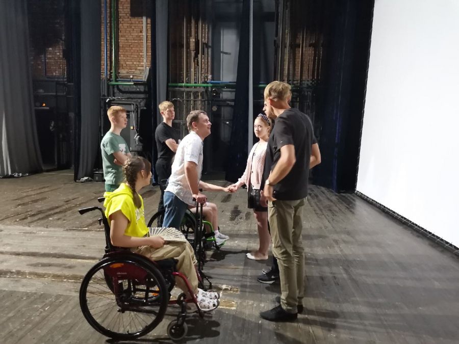 Репетиции на сцене, финалим работу