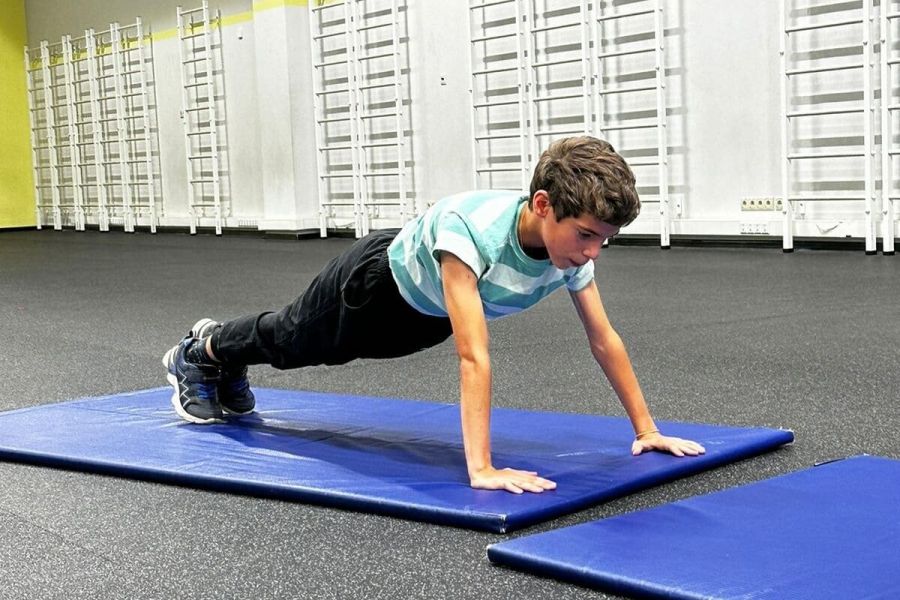 Тренировочные сборы &laquo;МОЛОДЕЖКА SLEDGE&raquo;. 4 день. ОФП