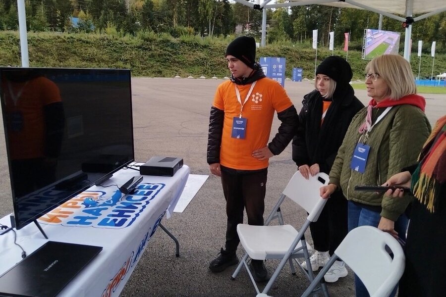 Со следж-хоккеем на &laquo;Универс Спорт Фесте&raquo;