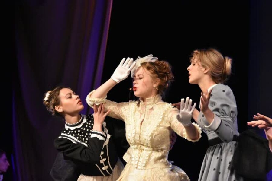 Дорогие друзья, поздравляем с Днём артиста!