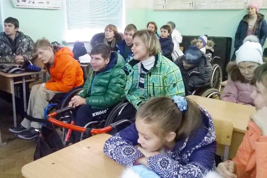 Встреча ребят с сотрудниками отряда мобильного особого назначения (ОМОН)