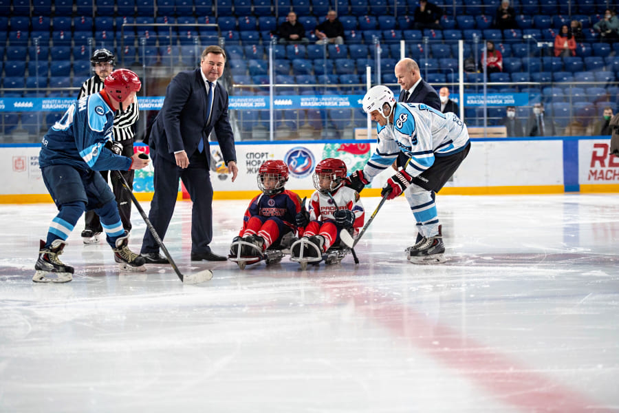 &laquo;Красная молния&raquo; на МАТЧЕ ПОКОЛЕНИЙ 60+