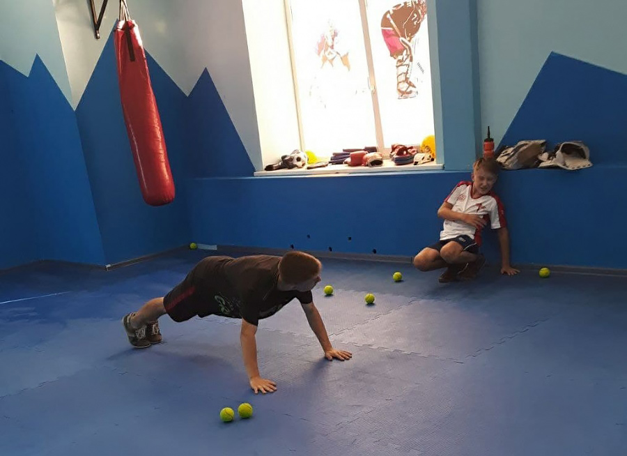 Вратарские тренировки. ХЦ Фростик