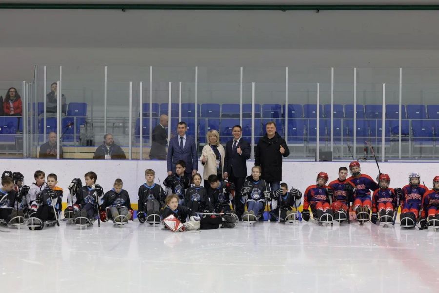 В Красноярске завершился турнир по следж-хоккею &laquo;Енисейский лёд&raquo;