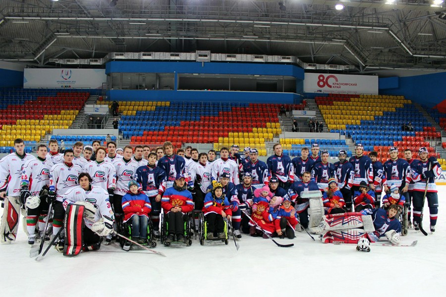 &laquo;Молодежка&raquo; на матче у &laquo;Красноярских рысей&raquo;