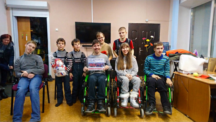 Новогодние подарки для Красной молнии