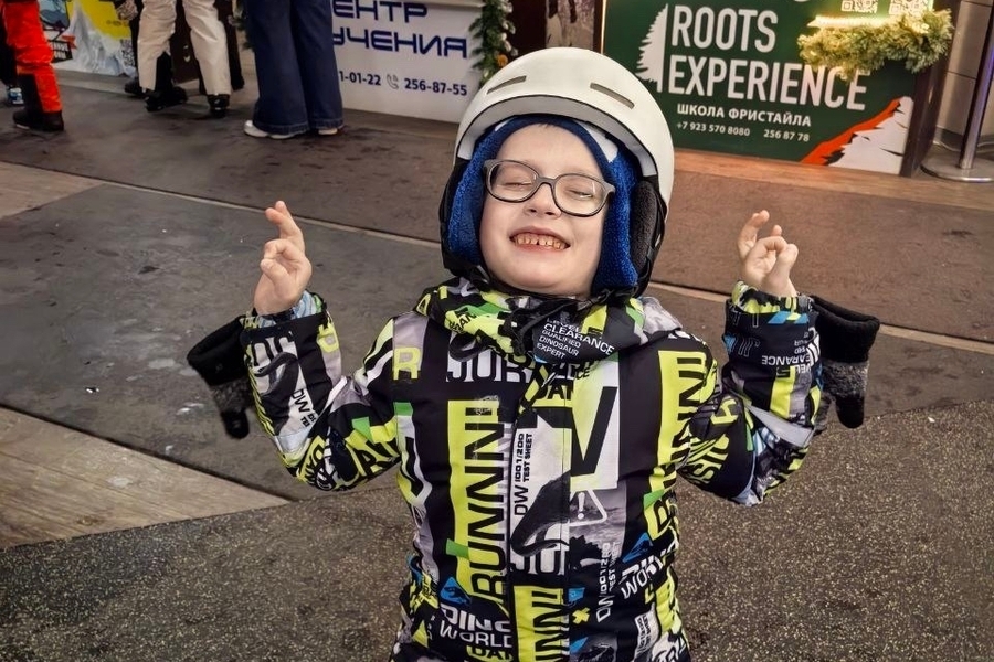 Владислав на занятие, очень доволен