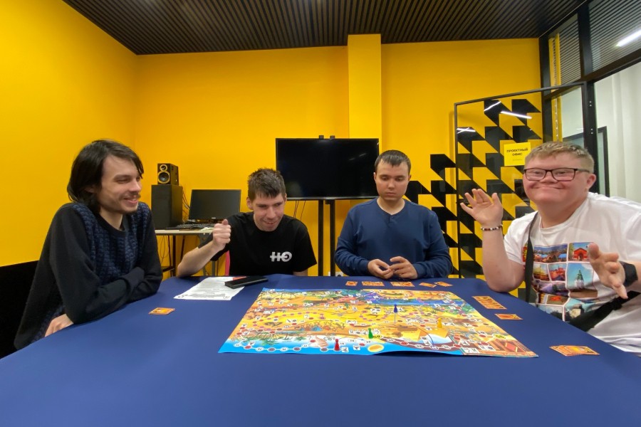 Вечер настольных игр: «Диксит» и «Сокровища Египта»