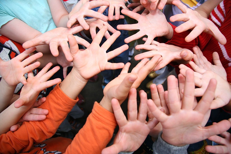 «День цветных карандашей» с мистером Пуговкиным