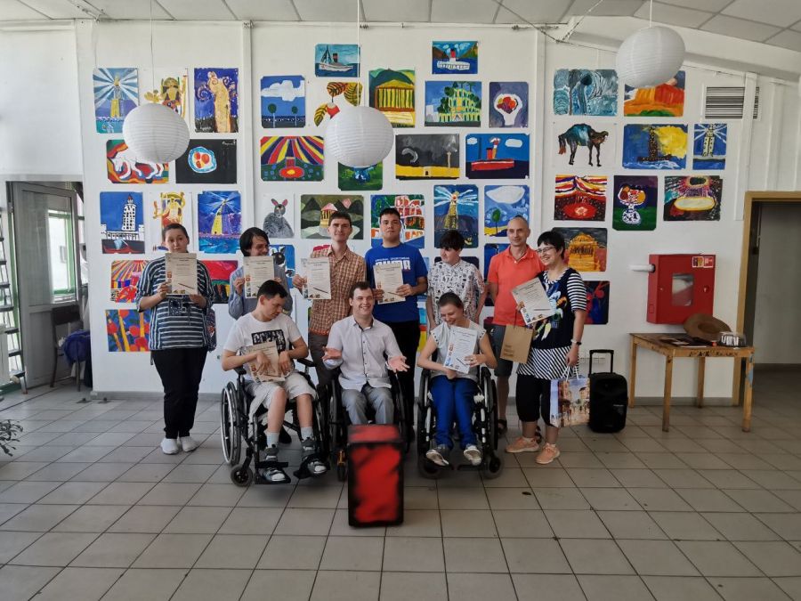 Открытие выставки &laquo;Мастерской особых художников&raquo;. Фоторепортаж