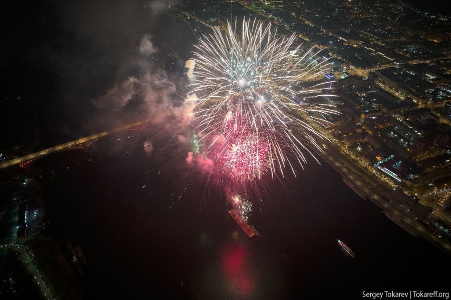 Красноярский салют в честь 77-ой годовщины Великой Победы