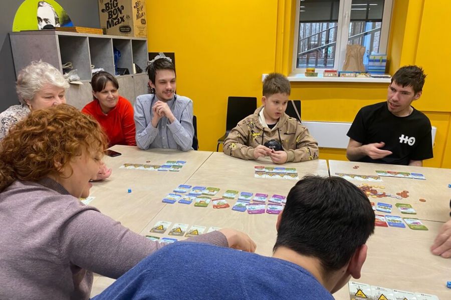 Апрель встречаем за &laquo;Мачи Коро&raquo;: весело и прокачивая стратегию