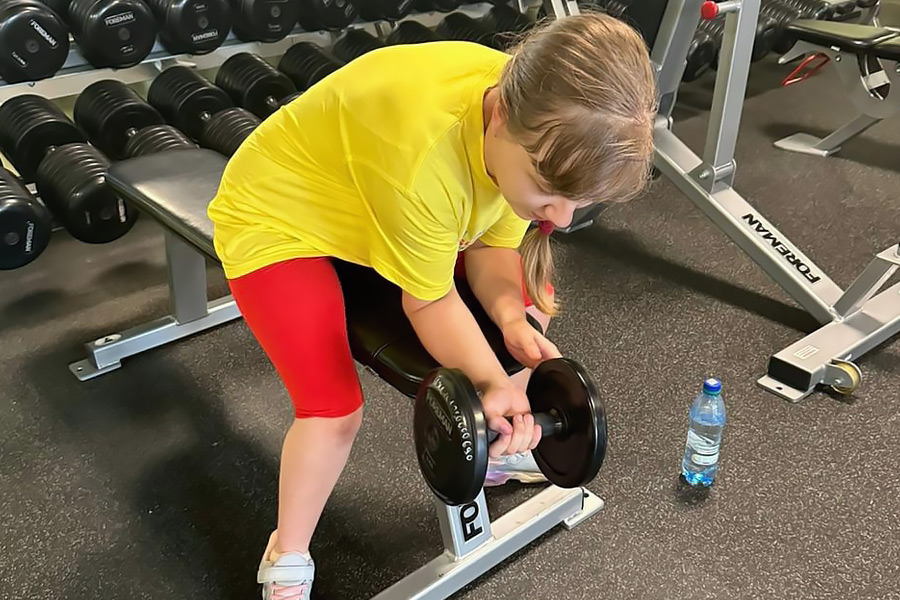 Мышцы сами себя не накачают