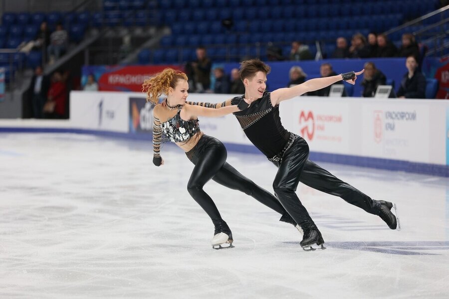 Стенд команды &laquo;Красная молния&raquo;: уникальные моменты следж-хоккея в Красноярске