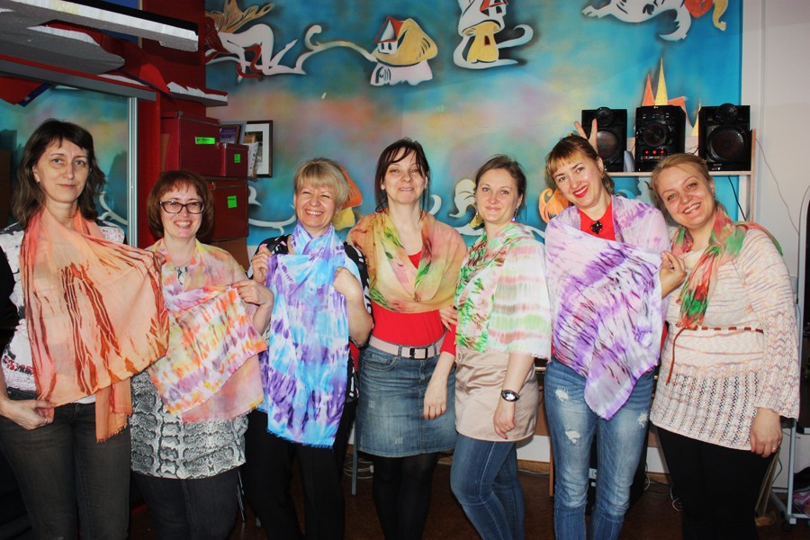 Шибори &ndash; японское слово. Изучаем новую технику окрашивания ткани.