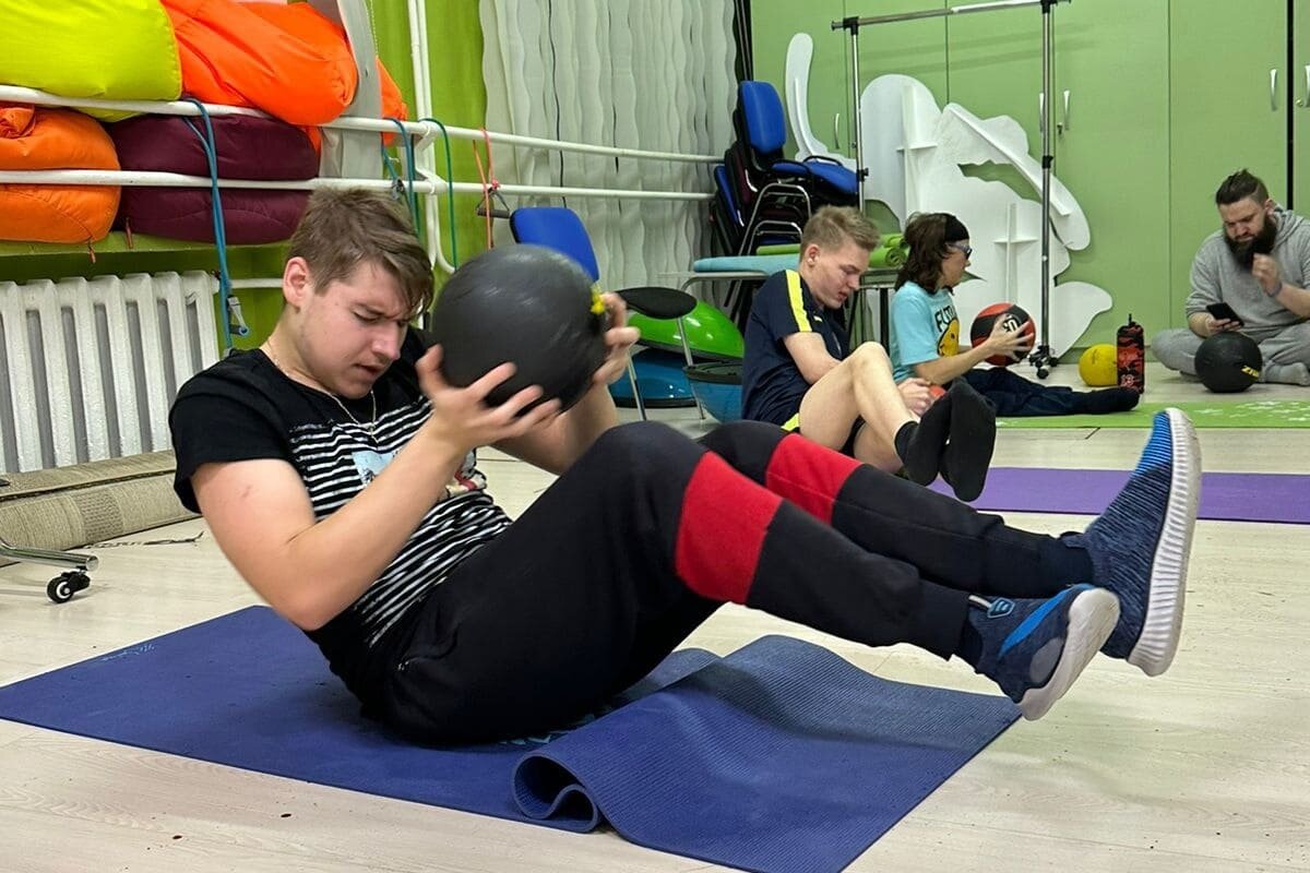 Почему тренировки ОФП в хоккее называют земля?