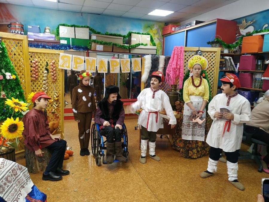 Сегодня состоялся еще один новогодний праздник для наших детей!