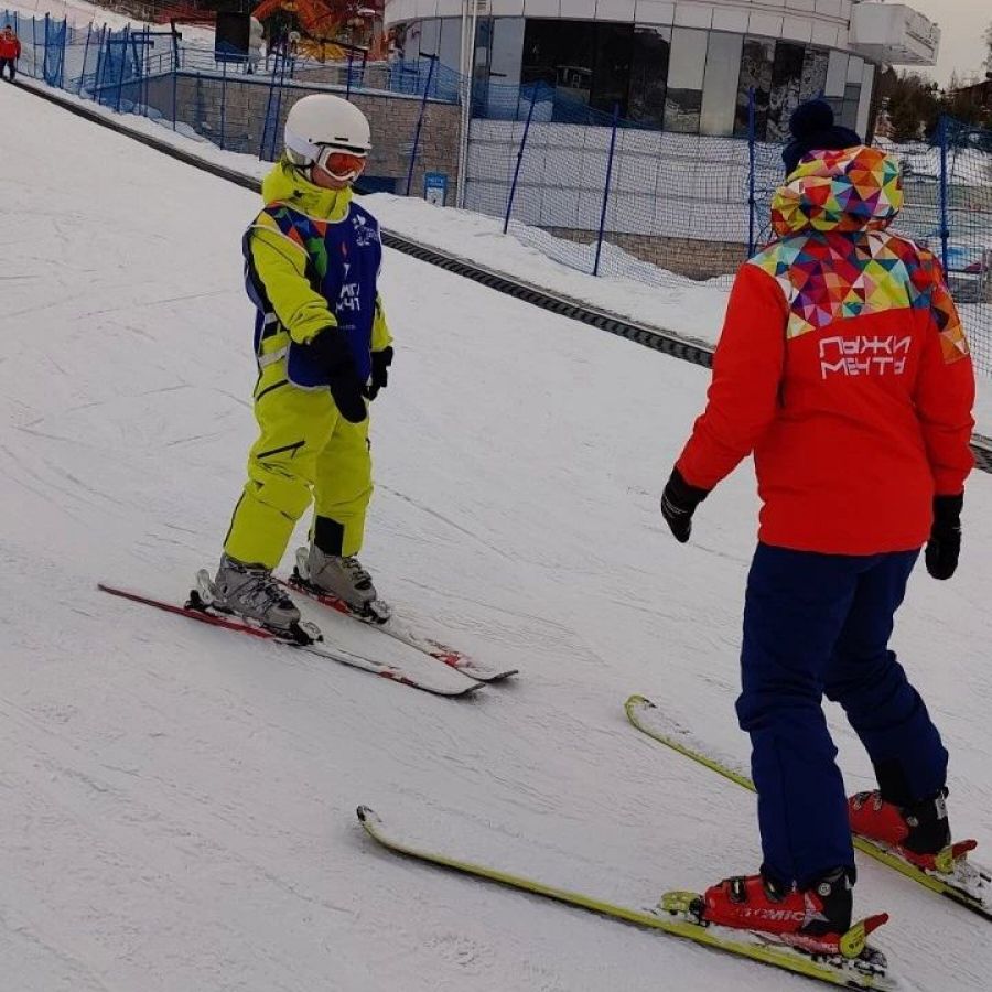 Цыбуля Остап продолжает освоение учебного склона