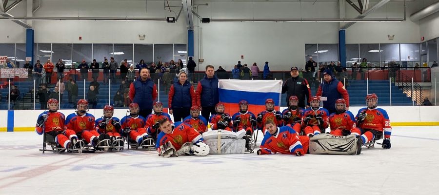 Серебро International Youth Sled Hockey Invitational (США)